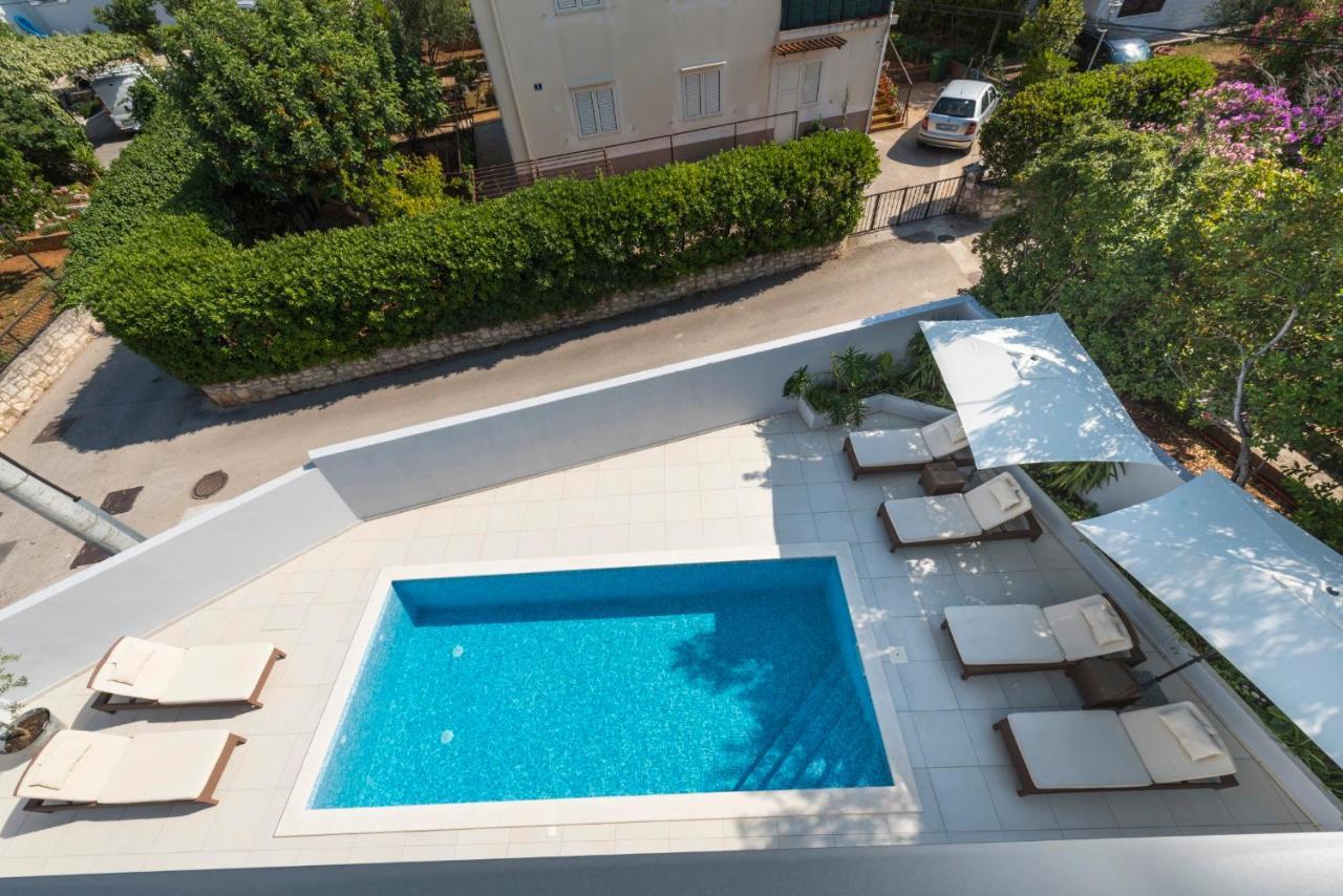 Holiday Home Lana Supetar Exterior foto